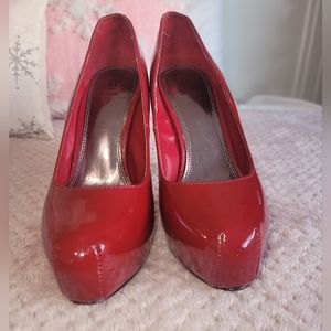 Vintage Red Pumps
